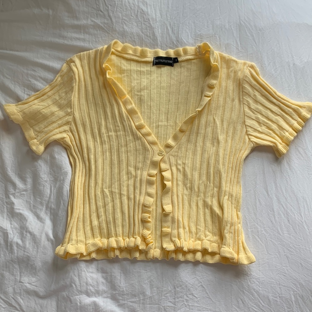 Cropped Ruffled Shirt - Picture 1 of 2